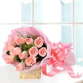 Exotic Pink Love - 12 Pink Roses Bouquet
