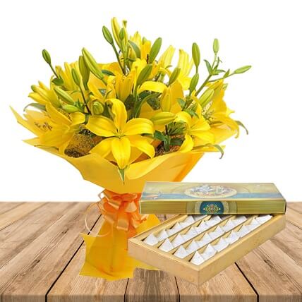 Flower & Sweets For Teachers Day