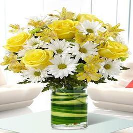 Charming Yellow Roses - Yellow And White Wedding Flowers