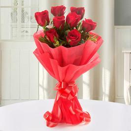 Mini Red Love - Red Roses Bouquet For Birthday