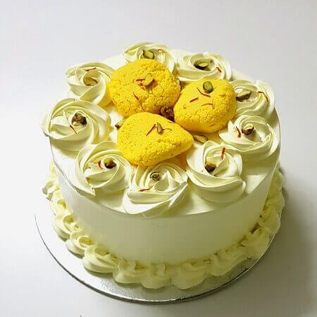 Tempting Pista Rasmalai Cake