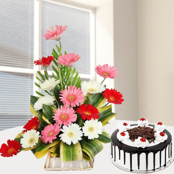 Mixed Flowers Elegant Bouquet